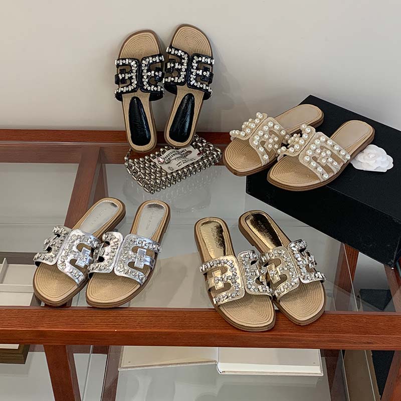 Yu Shuxin Same Style Linen Woven Slippers Women Summer 2026 New Genuine Leather Pearl Shell Sandals